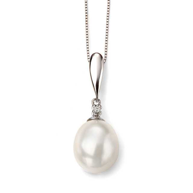 9ct White Gold Pearl & Diamond Pendant