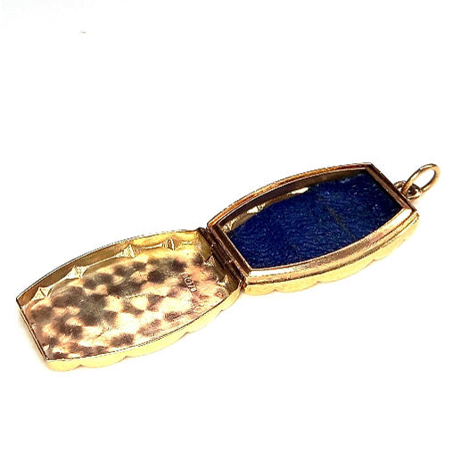 Vintage 9ct Engraved Locket