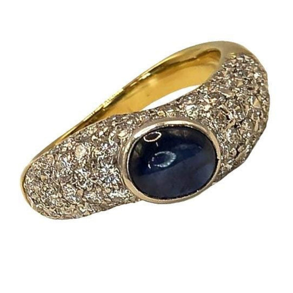 Pre-owned Sapphire & Diamond Ring