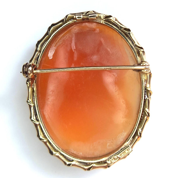 Vintage Cameo Brooch