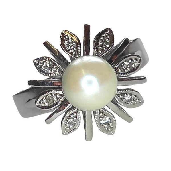 Pre-owned Pearl & Diamond Ring