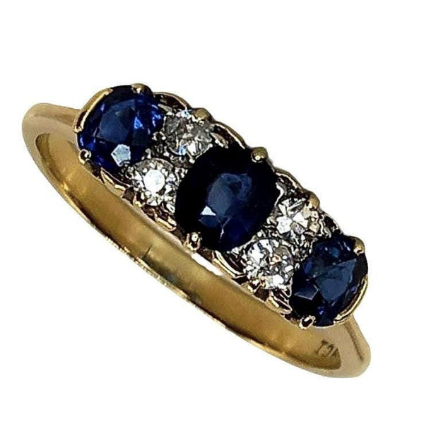 Vintage Sapphire & Diamond Ring
