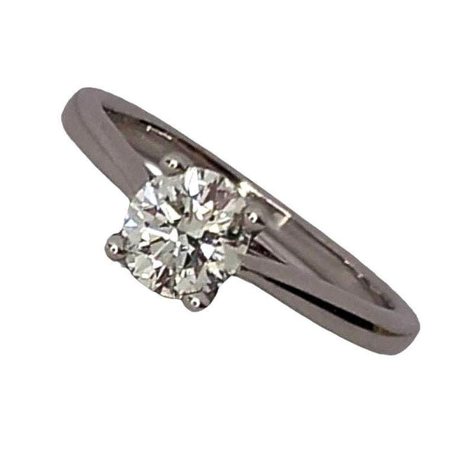Pre-owned Diamond Solitaire ring