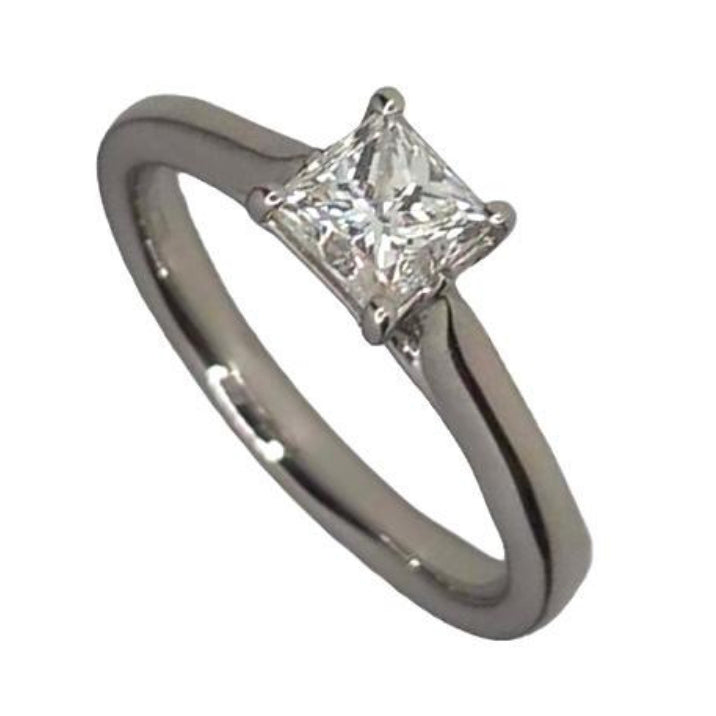 Pre-owned Princess-Cut Diamond Ring