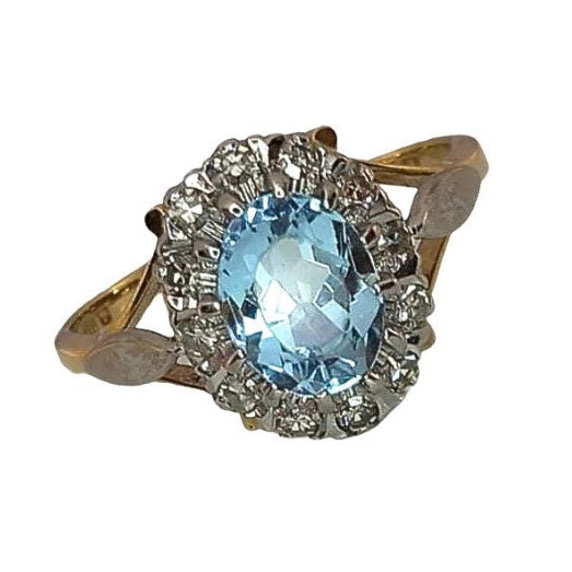 Vintage 18ct Gold Aquamarine & Diamond Ring