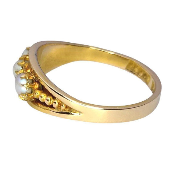 Vintage Pearl Trilogy Ring