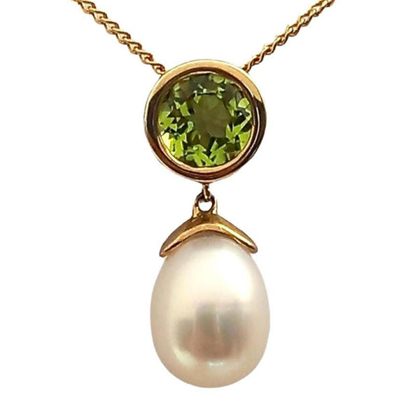 Pre-owned 9ct Gold Peridot & Pearl Necklace