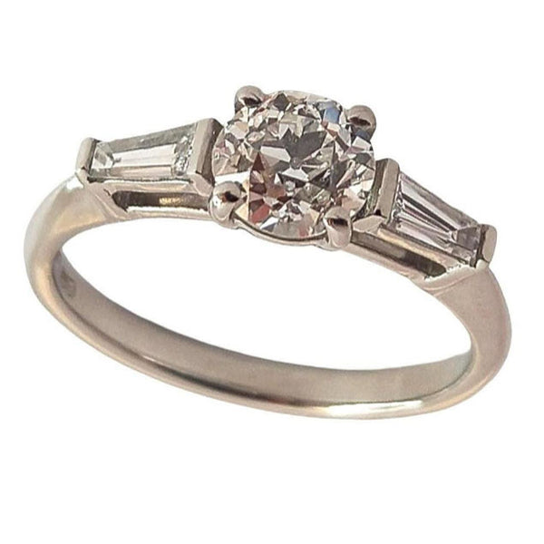 Pre-owned Platinum Diamond Trilogy Ring
