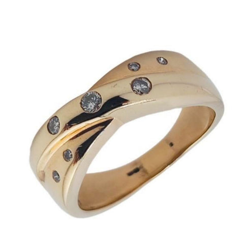 Pre-owned 18ct Gold Diamond Crossover Ring