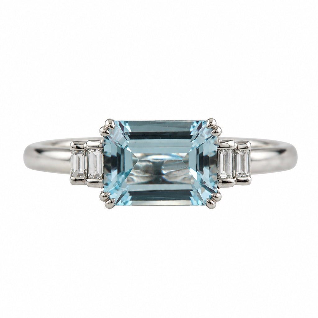 Pre-owned Platinum Aquamarine & Diamond Ring